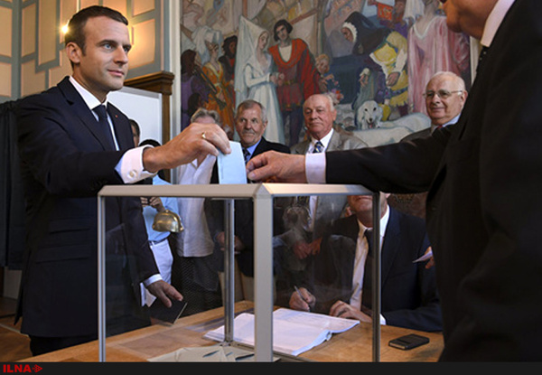 متحدان ماکرون اکثریت مطلق کرسی‌های پارلمان فرانسه را کسب کردند